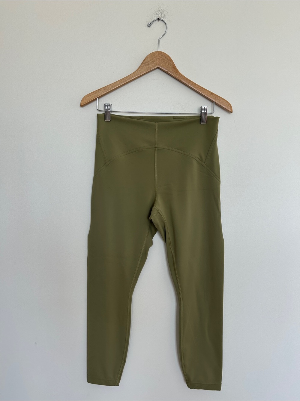 lululemon athletica Unlimit High Rise Tight 25” Size 10